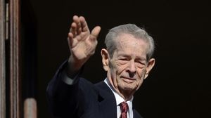 Mesajul uluitor al lui Carmen Tanase dupa ce a aflat ca Regele Mihai a murit! “Iertare, Majestate! Am fost si vom ramane prosti!”