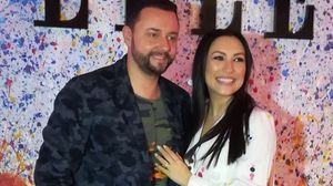 Andra a fost "Craiasa Zapezii" la o gala de premiere. Maruta nu si-a luat ochii de la ea. Artista a purtat o tinuta foarte frumoasa. FOTO EXCLUSIV!