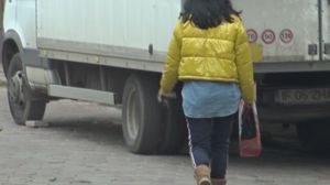 Cum arata Lavinia Parva la prima ora, fara make-up si cu parul necoafat! VIDEO EXCLUSIV