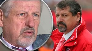 Drama prin care a trecut unul dintre cei mai mari fotbalisti romani! “Am aflat ca am cancer si am ramas mut”!