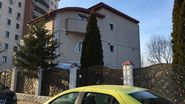 In vila lui Florin Salam locuiesc doar fiul lui si cumnata solistului