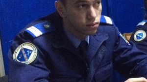 Ce masina are „Jandarmul cu voce de aur”! Nicolae Lacatus si-a dus autoturismul galben la un service auto