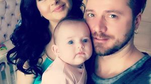Tavi Clonda si Gabriela Cristea se pregatesc pentru botezul fiicei lor! Ce a decis artistul: "O sa vorbim cu preotul"