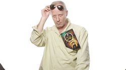 Cel mai mare scriitor roman in viata, desfiintat de Andrei Gheorghe: „Sunt unele carti pe care le citesti cu greu si le marai citindu-le. Eu scriu mai bine decat Cartarescu”