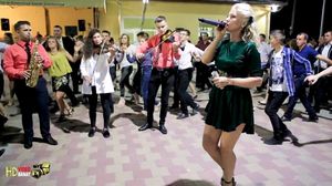 Alarma pentru Stana Izbasa! Frumoasa cantareata de muzica populara a luat proportii in ultima luna! FOTO