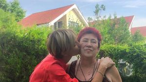 Mama Roxanei Ciuhulescu face sedinte foto cu pisicutele ei! Are doua feline si un catel!