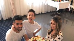 Nepotelul Elenei Gheorghe este cel mai mare fan al echipei FC Barcelona. Uite cum plange in hohote dupa eliminarea catalanilor din Liga Campionilor. N-ai vazut suporter mai infocat! VIDEO EXCLUSIV