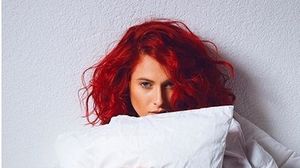 Cu cine doarme Raluka atunci cand iubitul ei nu poate fi cu ea. "Sunt ca si copiii mei"