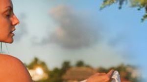 Alexandra Stan si-a luat apartament pe malul Oceanului Pacific! Cantareata s-a mutat la Santa Monica, California | EXCLUSIV