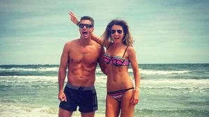 Reactia violenta a lui Mircea Badea dupa ce a fotografiat-o pe Carmen Bruma in costum de baie!