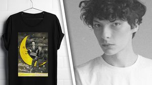 Fiul vitreg al Gabrielei Firea face tricouri pentru homosexuali! Uite cum arata creatiile indraznete ale lui Razvan!