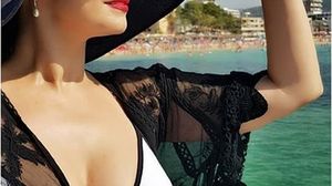 Cele mai sexy imagini din ultimii ani cu Andreea Marin! Si-a etalat formele la plaja, asa cum nu a mai fost vazuta