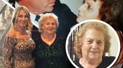 Cea mai de pret amintire a mamei Nadiei Comaneci! Uite-o pe doamna Stefania in tinerete, in bratele lui Julio Iglesias! FOTO
