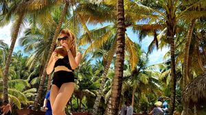 Cantareata favorita a lui Gigi Becali si-a facut de cap in vacanta! Diana Bisinicu si sotul ei au mers in Republica Dominicana