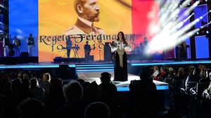 Iuliana Tudor a aparut desculta la Cerbul de aur! Totul s-a intamplat in ultima seara a festivalului, iar oamenii au fost surprinsi