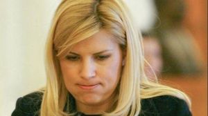 Momente cumplite pentru Elena Udrea. Vezi de ce afectiune sufera fostul ministru. Uite prin ce trece in aceste momente | EXCLUSIV
