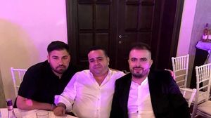 Un celebru manelist, atacat la un botez! "Nu veni să scoţi briceagul la mine, nu veni tu să-mi dai cu scaunul sau cu vaza în cap" - Scandalul a degenerat urât de tot!