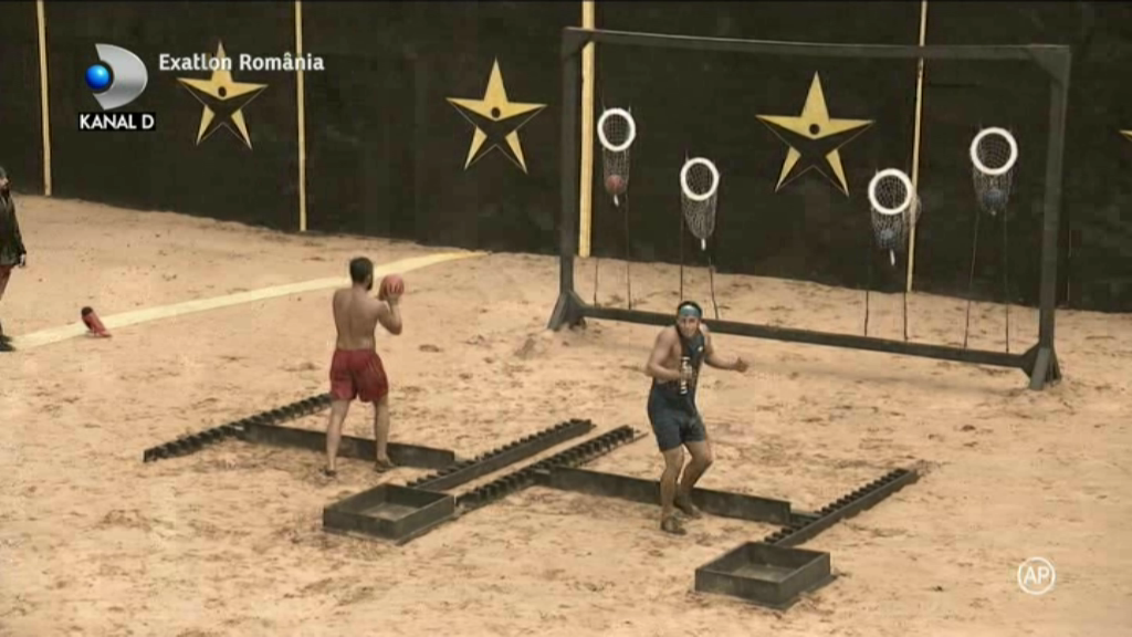 Exatlon 17 noiembrie. Jocul pentru bani a fost câştigat de Războinici! Primele reacţii ale lui Giani Kiriţă: ”Diger foarte greu aceste înfrângeri”