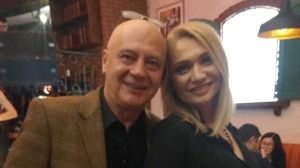 Radar de vedete cu Mircea N. Stoian! Mâncare italienească pe săturate, lume bună şi Cristina Cioran
