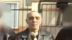 Au jelit la priveghiul liderului clanului Duduianu! Adrian Minune a cântat cu lacrimi în ochi