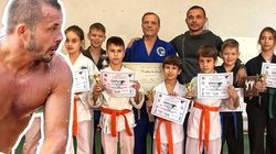 Faimosul Mirel Drăgan şi-a sacrificat Crăciunul de dragul unor copii! ”E o plăcere să vezi că nişte copii iubesc sportul” EXCLUSIV
