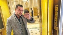Este Alex Bodi bodyguard-ul unei americance bogate, aflată în conducerea companiei care tranzacţionează aur? Uite-l pe fostul iubit al Biancăi Drăguşanu lângă “Regina aurului”! FOTO