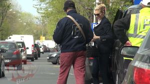 VIDEO | Ce bine e sa fii Cristina Rus! Parchezi pe trecerea de ...