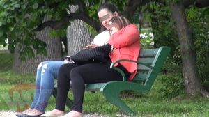 VIDEO EXCLUSIV! Fiica cea mare a lui Becali zambeste din nou! Vezi cine a reusit sa o faca sa uite pentru cateva momente de faptul ca tatal ei e la puscarie