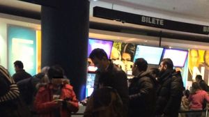 Lucian Mandruta si-a scos baietii la film