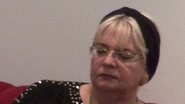 Irina Margareta Nistor are pe mana dreapta un tatuaj cu henna