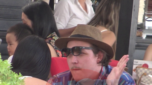 What’s Up, scene tandre cu logodnica in public. Dragostea le-a dat aripi!