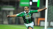 Banel Nicolita joaca la Saint Etienne