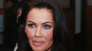 Aparitie HOT! Oana Zavoranu si-a etalat lenjeria intima in platoul WOWbiz - Uite ce bustiera scurta si ce fusta transparenta rupta in fund a purtat