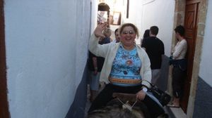 Minodora, pe vremea cand cantarea 98 de kilograme