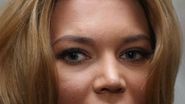 Gina avea buzele deformate