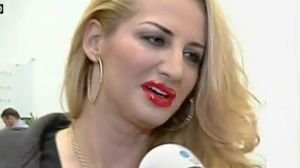 Asa arata nasul blondei inainte de a-si injecta acid hialuronic
