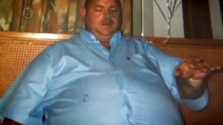 A slabit zeci de kilograme, dar a ramas diform! Cum arata acum barbatul care isi baga pielea pe cracul de la pantaloni pentru a putea merge