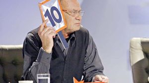 EXCLUSIV! Scandal urias la Teatrul National! Cornel Patrichi desfiinteaza spectacolul in care dansatorii apar goi-pusca! "Cand se balangane chestia din fata, nu poti fi gratios"! Show-ul care este interzis minorilor are loc in aceasta seara Cornel Patrichi nu da 10 pentru goliciune