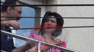 FOTO! Doamne, ce vanatai are Adriana Bahmuteanu pe brate! Bruneta traieste un adevarat cosmar! Totul a inceput dupa ultima operatie estetica pe care a suferit-o! Afla detalii novalue