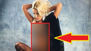 Doamne, cat poate sa fie de sexy Loredana Chivu! Blonda s-a dezbracat pentru un pictorial de senzatie, inainte de Craciun