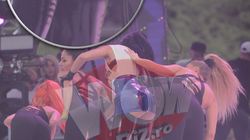 Toata lumea a crezut ca Lora si-a pus silicon in posterior! A aparut in fundul gol pe scena si audienta a ramas... muta! VIDEO EXCLUSIV!