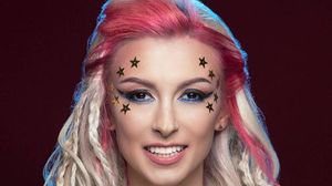 Andreea Balan nu se tine de promisiune! Uite cat de sexy s-a imbracat la concert si ce pozitii provocatoare a avut, desi a spus ca se “cuminteste” dupa ce devine mama!