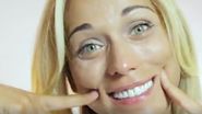 Ramona face acum reclama la servicii dentare