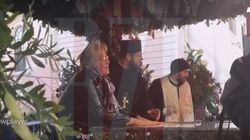 Imagini halucinante la racla Sfintei Parascheva! O femeie a început să zbiere şi să se agite după ce a atins moaştele