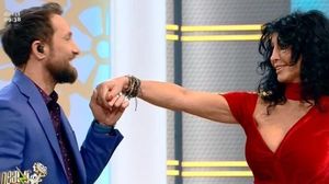 Mihaela Rădulescu, luată la întrebări de Dani Oţil: "Nu ştiu pe ce plajă am fost, dar nu aveam nimic pe mine"