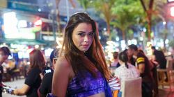 A murit după o partidă de amor în trei! Cum şi-a găsit sfârşitul tragic