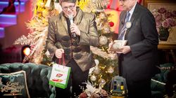 Fuego il premiaza pe medicul Irinel Popescu in direct, la tv