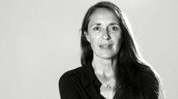 CUTREMURĂTOR! Vândută de propria mamă, la 6 ani: “Am fost sclava sexuală pentru elita Europei!” – VIDEO