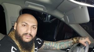 Aroganța lui Dani Mocanu! L-a pus pe Nicolae Guță să îi cânte și să îi dea dedicații, la o paranghelie