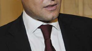 Fiică de politician, bătută până la sânge într-un club din Capitală și rasă în cap!